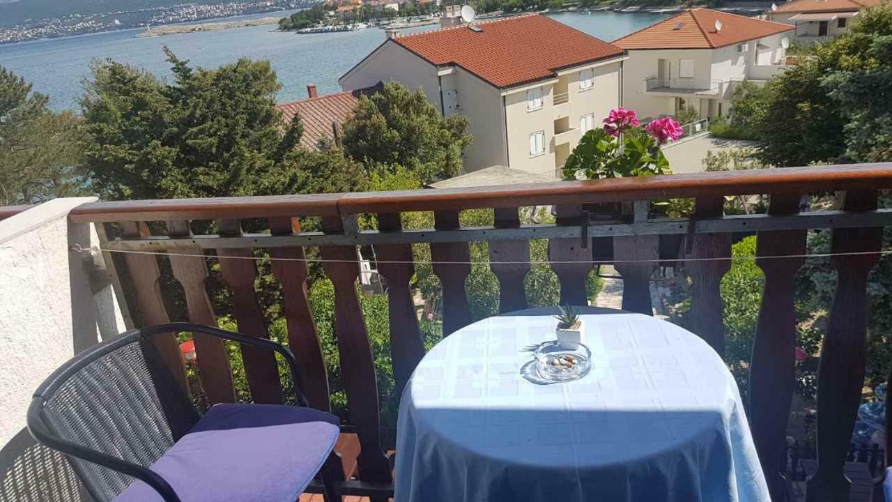Guest House Zeba & Riviera Šilo Esterno foto